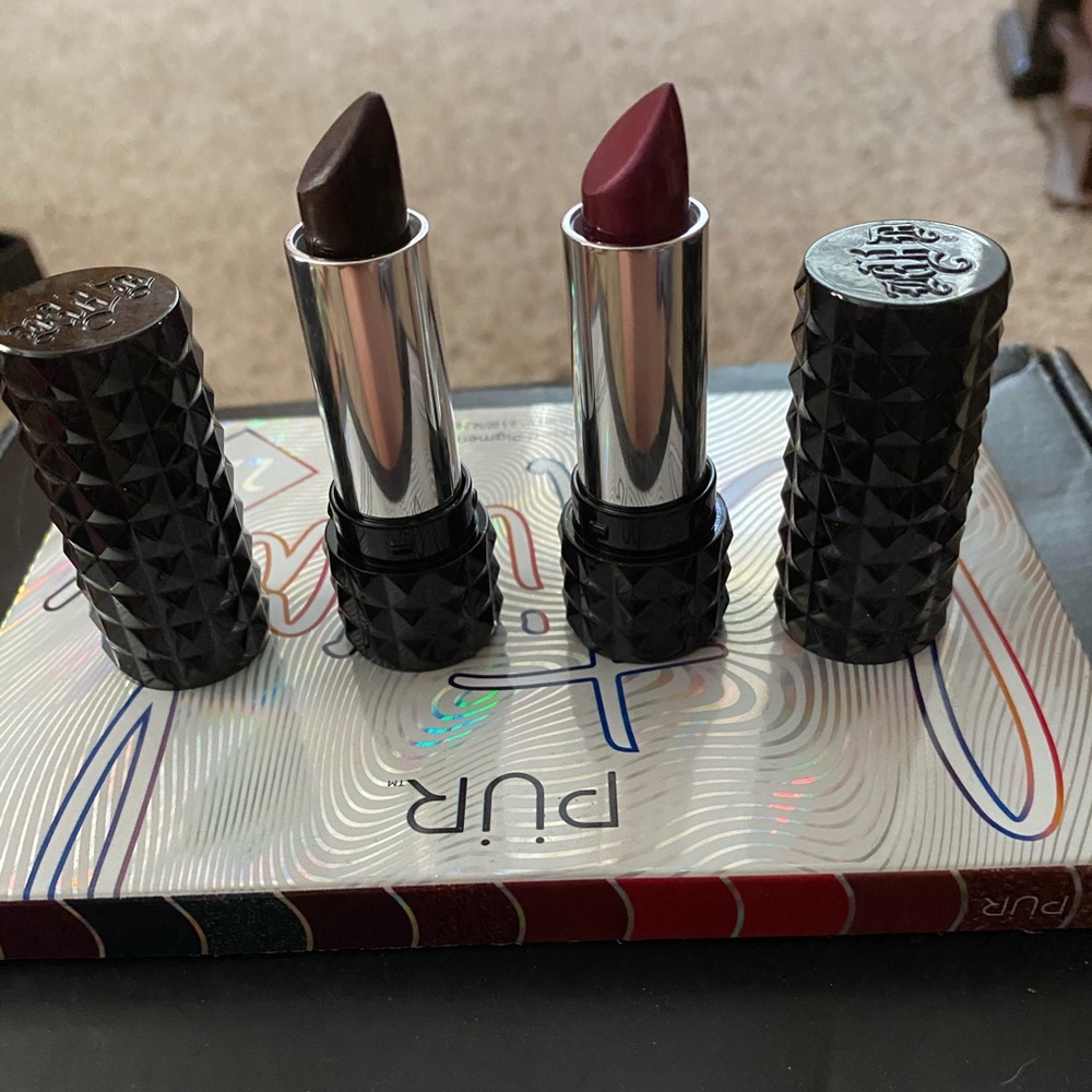 High end makeup bundle